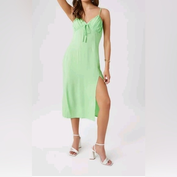 Forever 21 Green Dress w/slit - Picture 1 of 4